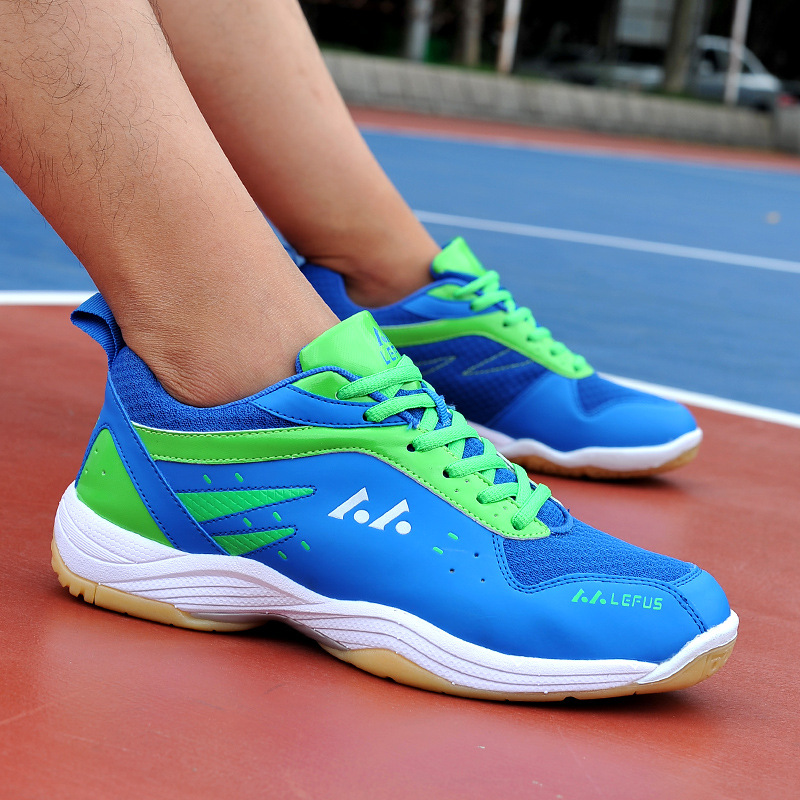 Novos sapatos de badminton com - Badminton Vector avaliação e preço